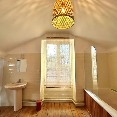 Etxea Zoriontsua Homestay